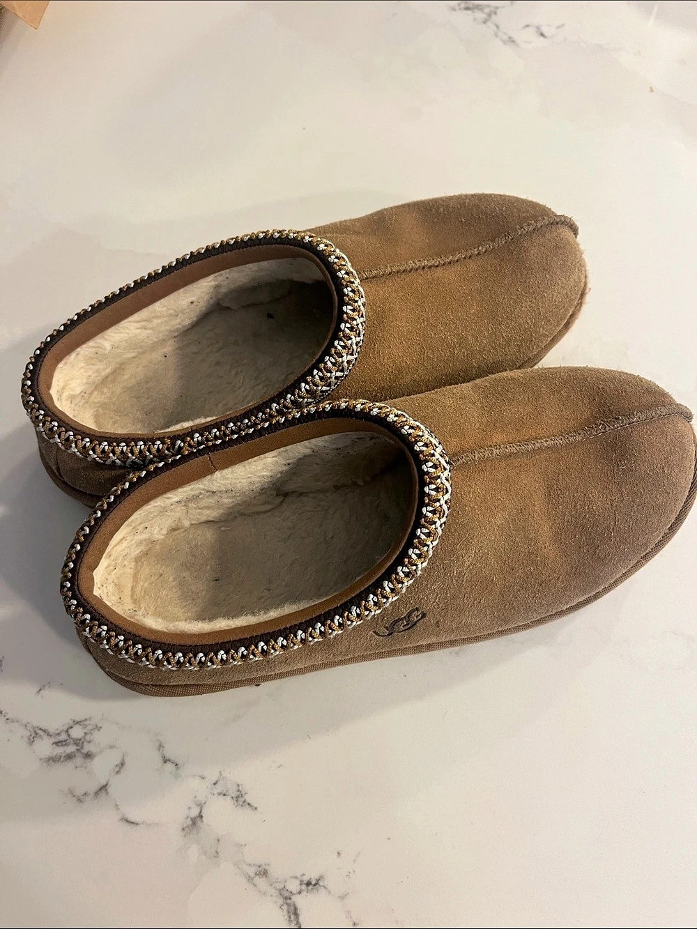 UGG Slipper Brown chestnut